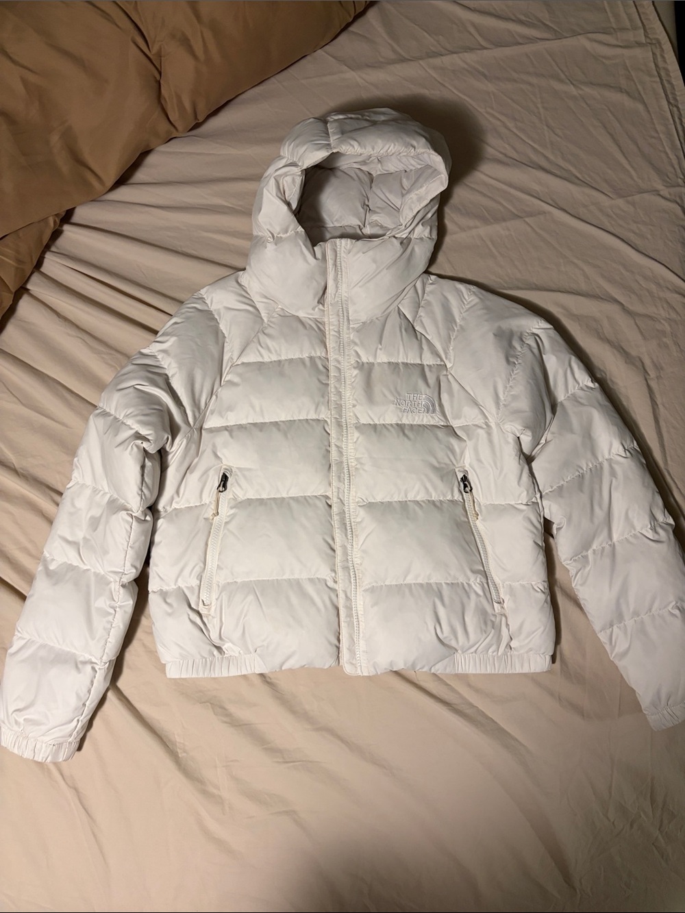 The North Face Women’s White Hooded Puffer Jacket